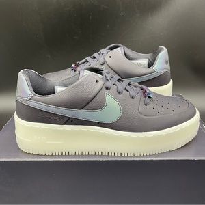 Nike Air Force 1 Sage WMNS Low LX ‘Oil Grey’ Size 10.5